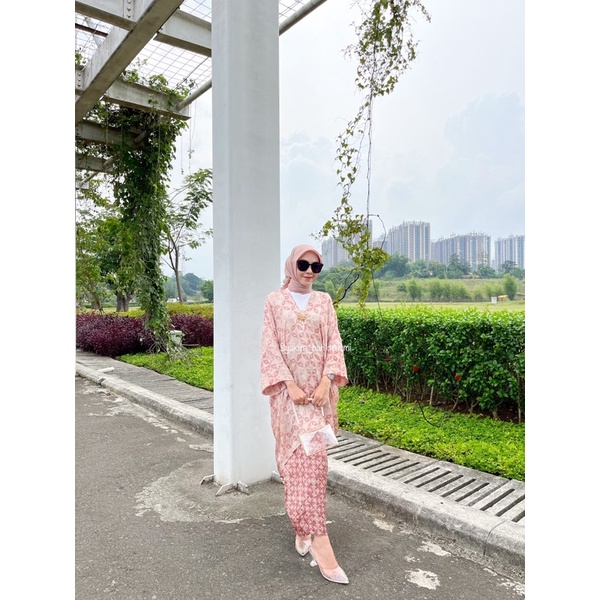 SET SABRINA LASEM