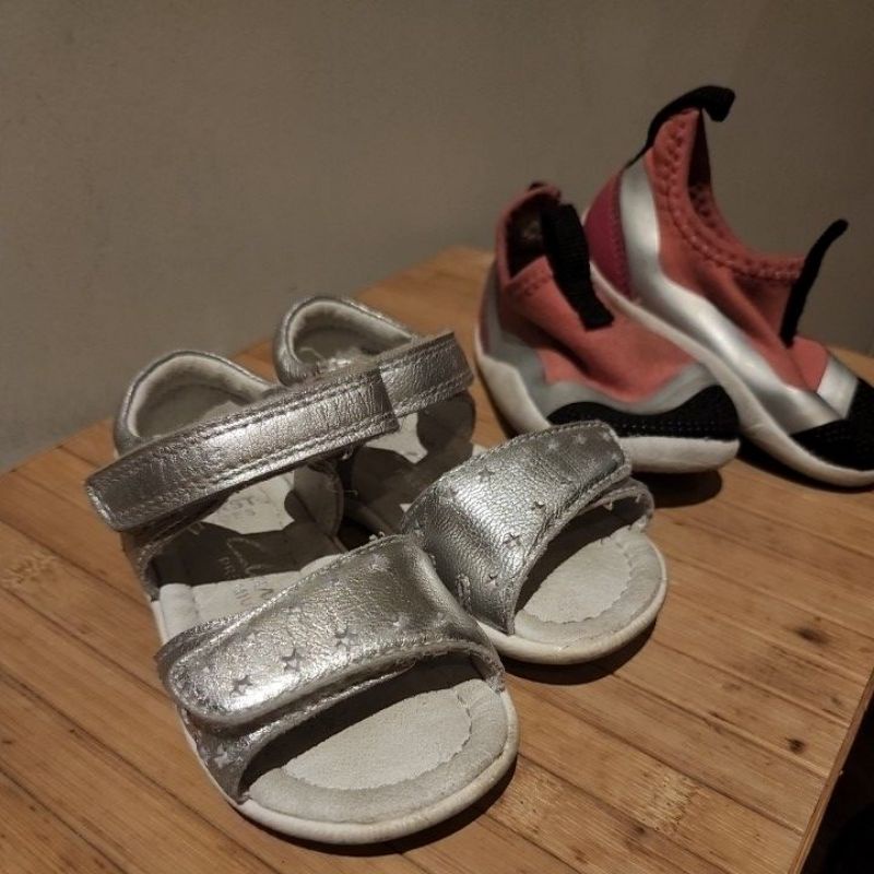 Preloved clarks kids first shoes/Preloved clarks sendal anak perempuan
