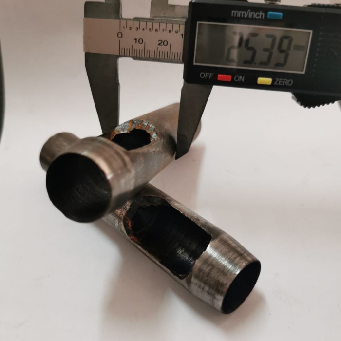 

Gaya Plong 2Cm / Pembolong Mata Ayam 35 / Pcs Murah