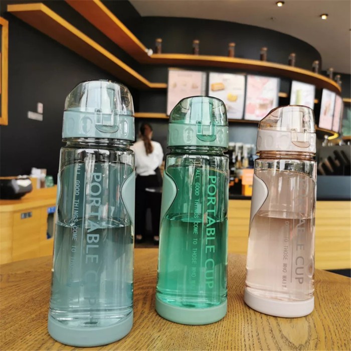Botol Minum Olahraga 570ml Portable Bottle Lengkap Dengan Tali