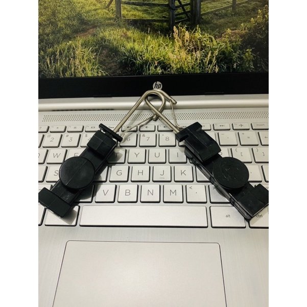 S-CLAMP DROPCORE KABEL FIBER OPTIK (FO)