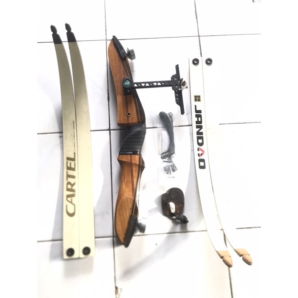 Limb Sirius Plus+Riser lokal+Visir SF Abs+String+Arrow rest+Finger tab Kulit+Limb Jandao