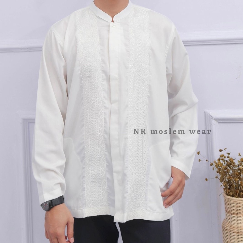 BAJU KOKO KATUN DEWASA BORDER PUTIH LENGAN PANJANG , KEMEJA KOKO PUTIH