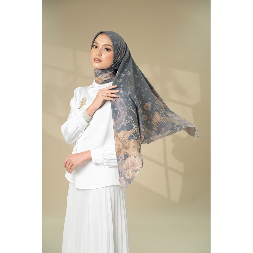 Beau scarf "Arundel" + Hair Mist by Heylocal.id
