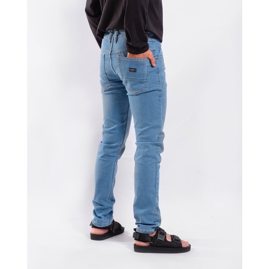 Bajubaja blue denim pants / celana jeans biru muda stretch slimfit pria