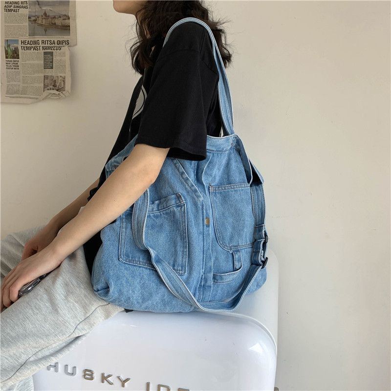 ☫◊Tas Kanvas Kapasitas Besar Wanita Messenger Bag Denim Jepang Versi Korea Tas Besar Tas Kanvas Tas Bahu Siswa