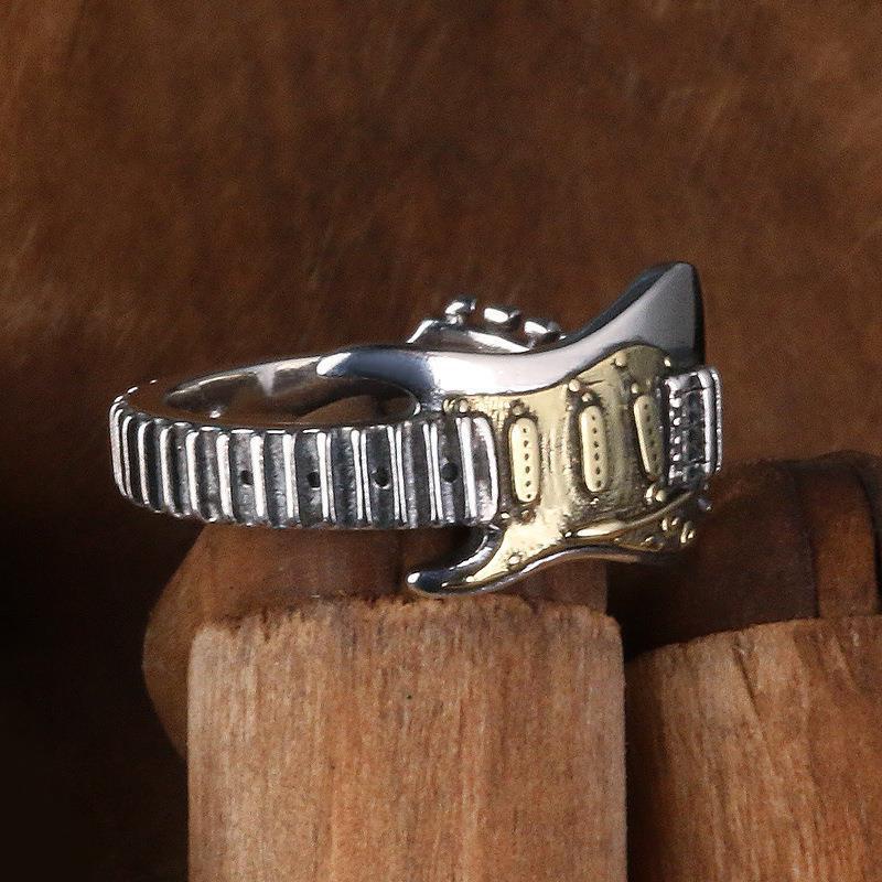 Cincin Jari Telunjuk Adjustable Desain Gitar Elektrik Rock Punk Hip Hop Untuk Pria Dan Wanita