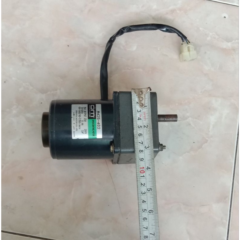 Dinamo Motor Gearbok Oriental 220V 25W Ratio 1 : 18 94Rpm