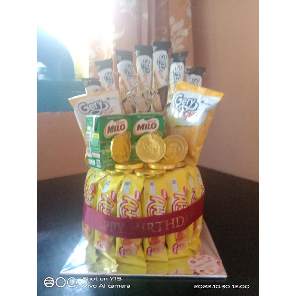 

Snack tower/Snack cake/makanan ringan/coklat/manis/ulang tahun