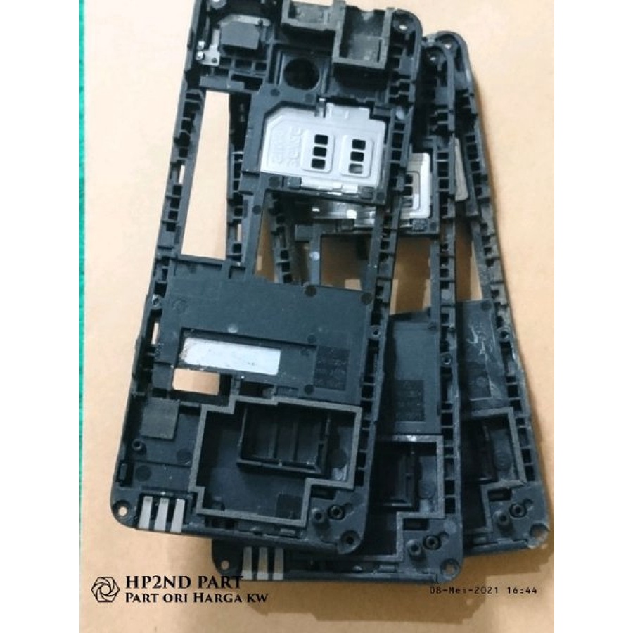 Tulang rangka belakang nokia 301 original
