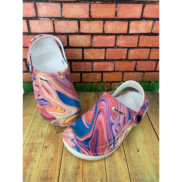 Sandal Baim Kodok Hema Motif Pelangi 36-40