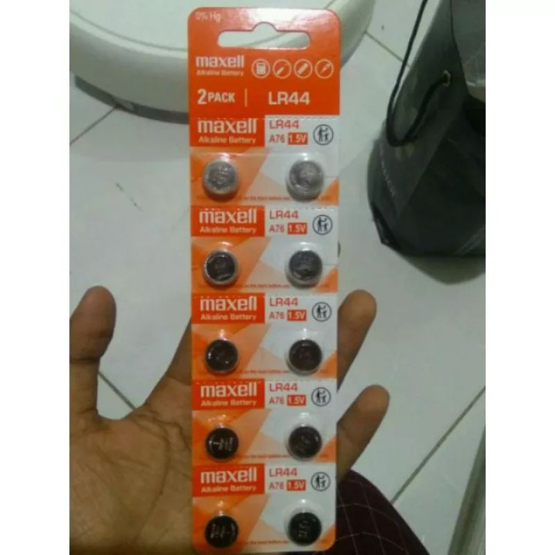 baterai maxell lr 44 original