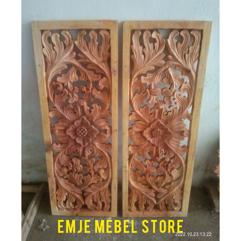 ukiran tempel mahoni dekorasi dinding kayu ukir gebyok