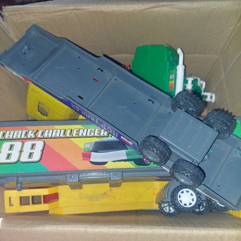 Mainan mobil kontruksi Bekas Mobil mobilan preloved mainan bekas second preloved mainan murah