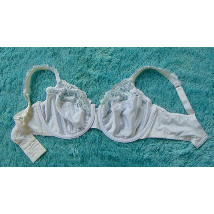 Terbaru Di 2022 Bra Bali White 543 Minimizer Branded Size 34Dd (34E) 38C 42Dd (42E)