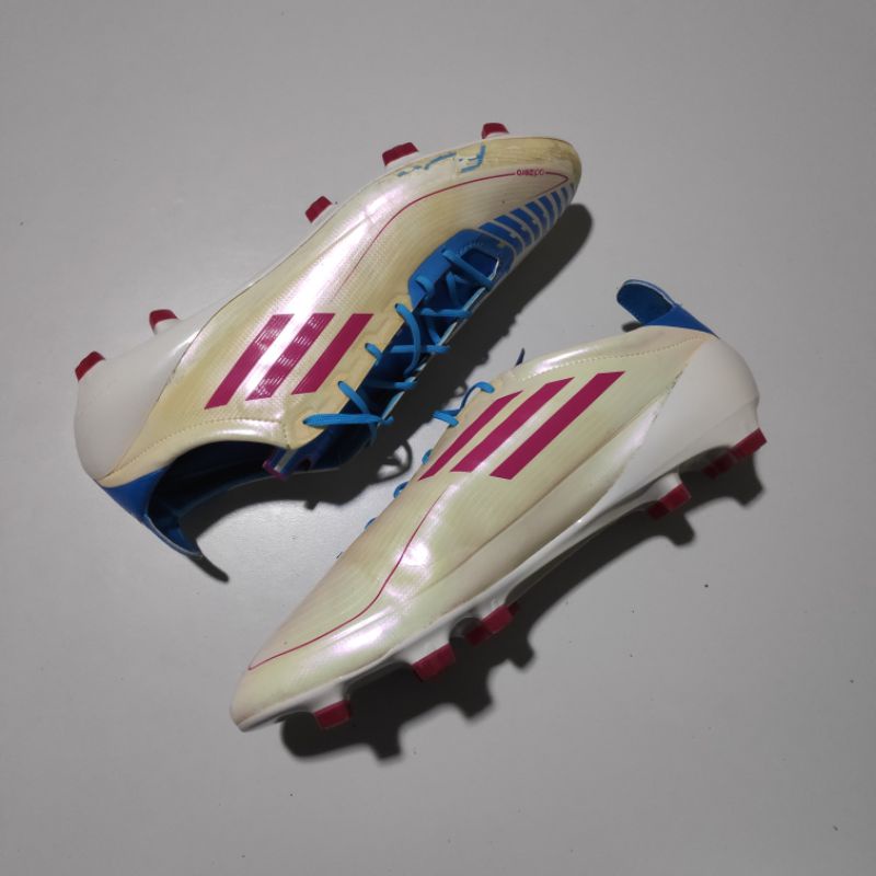 Sepatu Bola Bekas / Second Original Adidas F50 Adizero FG Topgrade Size 48 2/3