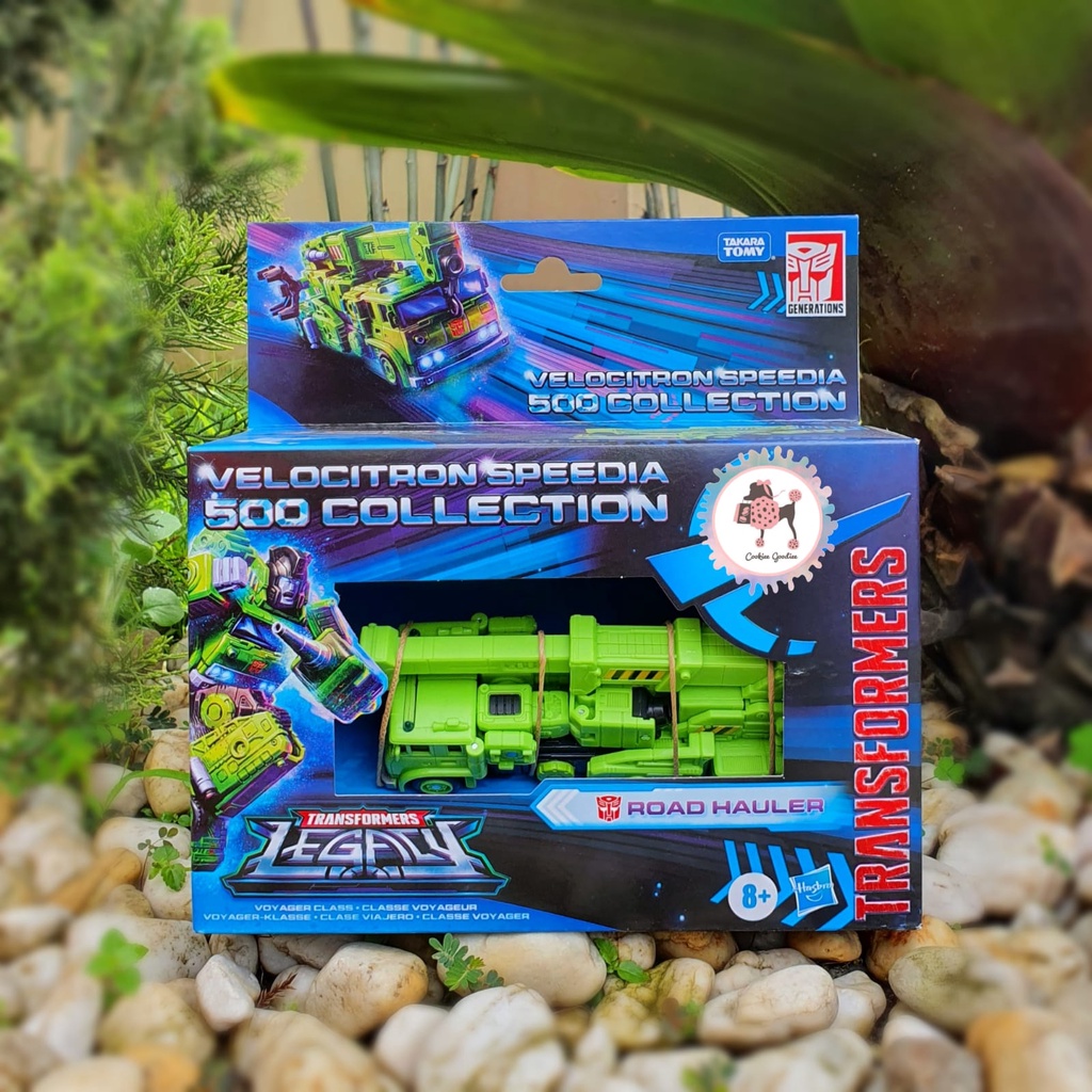Transformers Legacy Voyager Class Road Hauler