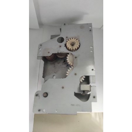 

Motor Fixing Unit IR 3300/2200/2800..gear coklatnya gompal dikit