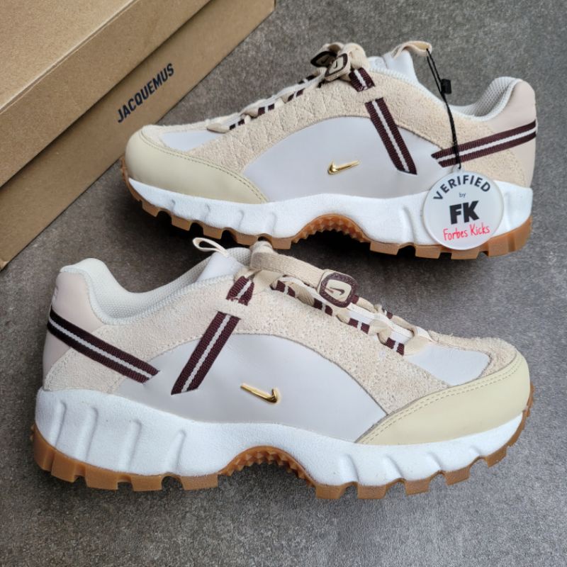 Nike Air Humara LX x Jacquemus Light Bone Gold Sail (W) || white
