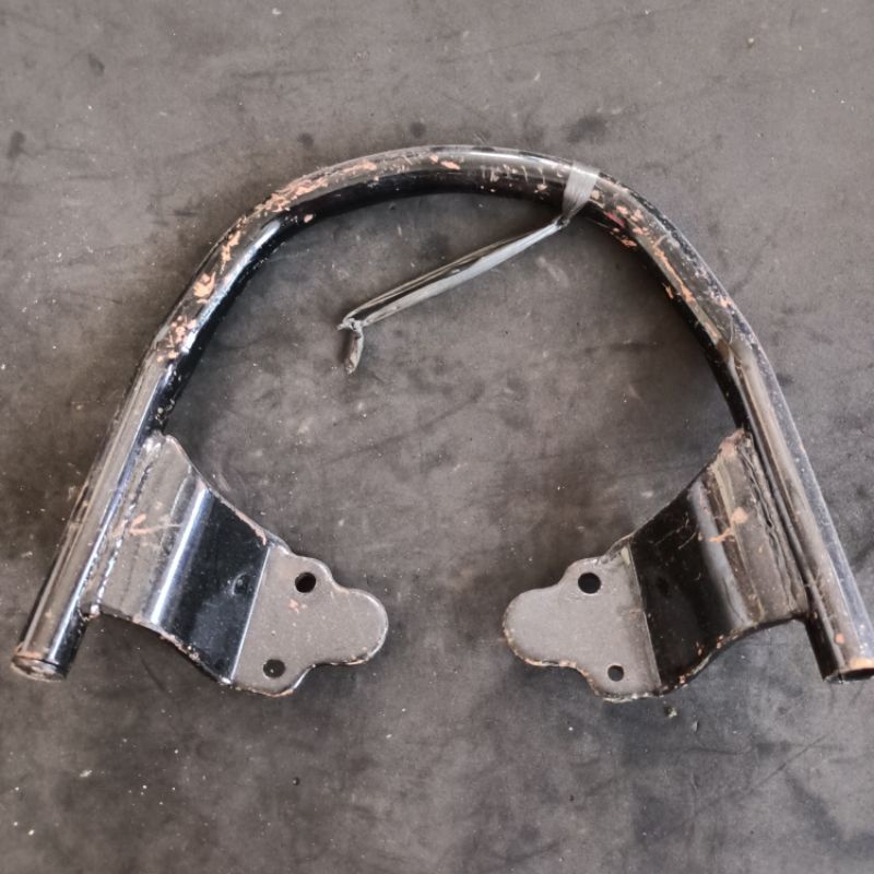 Behel begel jok belakang Yamaha Vega ZR Vega Rr original copotan