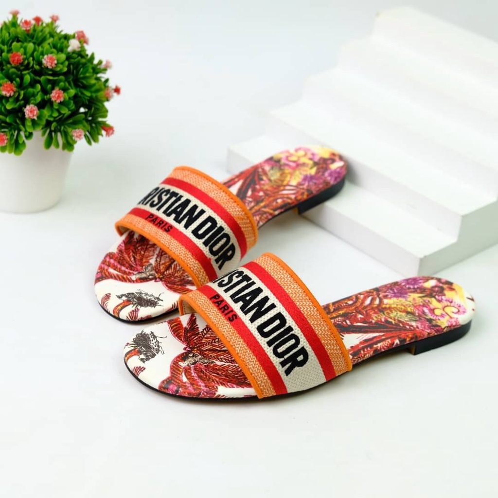 [7.7 Boombastis Sale⚡] - SANDAL WANITA DS08 CHRISTIAN DR DWAY SLIDE SENDAL PREMIUM IMPORT