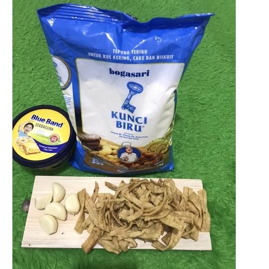 

[PROMO Q0C65] kue bawang padang/keripik bawang Terkini