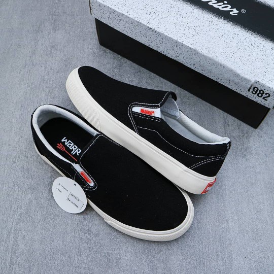 Sepatu WARRIOR  Arthur Slip on Black White / All White / All Black Original Sepatu Selop