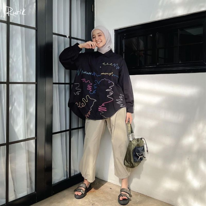 [RURIK] DOODLE EMBROIDERY SHIRT KEMEJA BLOUSE BORDIR
