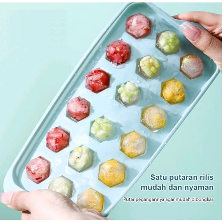 TEMPAT ES BATU DENGAN TUTUP / ICE TRAY/ CETAKAN ES BATU