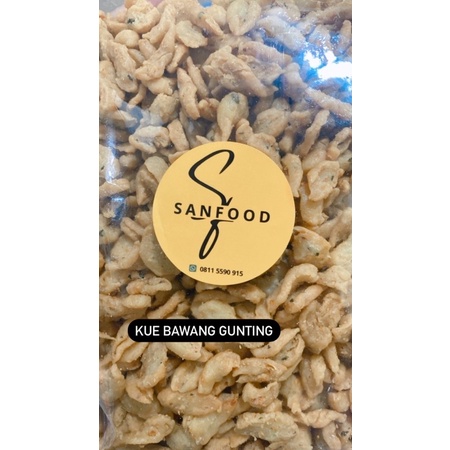 

Kue Bawang Gunting SANFOOD (masakan payakumbuh)