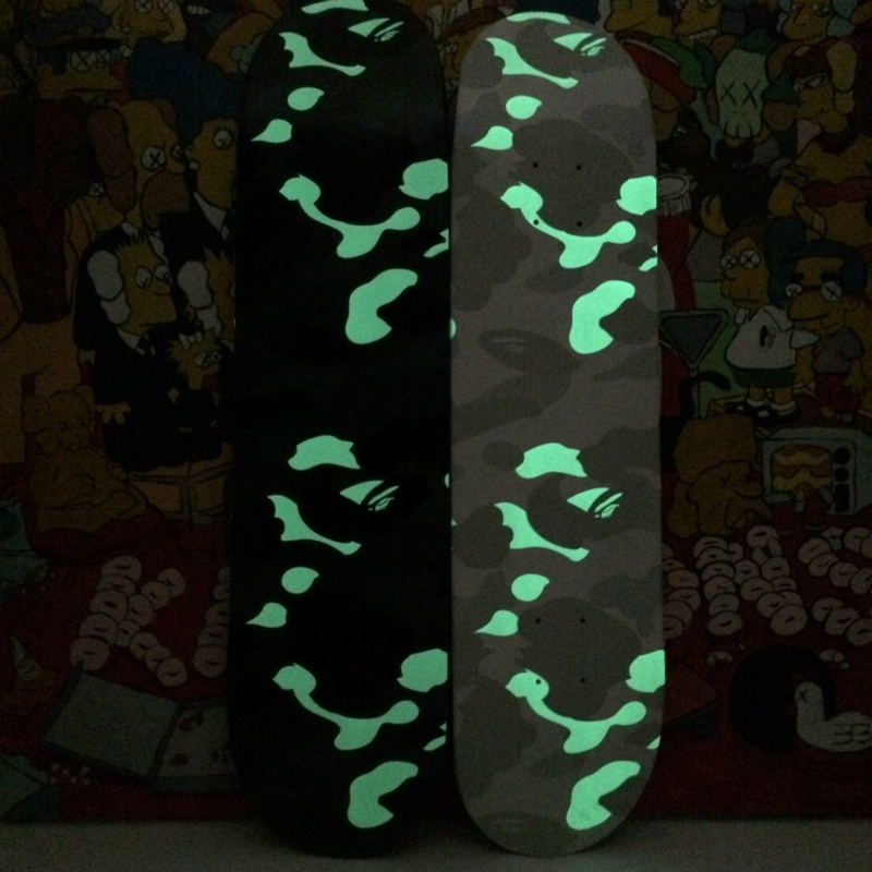 Deck Skateboard Anak Motif Camo Ape Starry Night Efek Iight Bahan Maple Ape