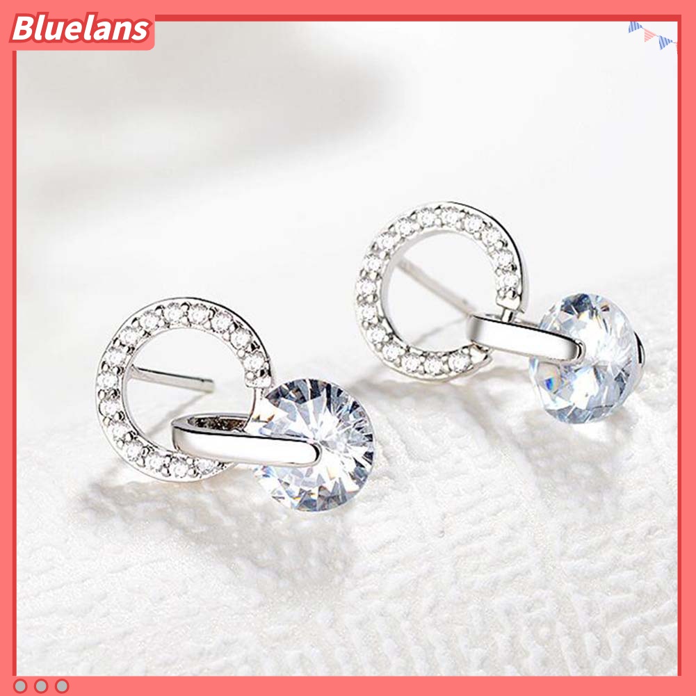 Anting Stud Bentuk Lingkaran Hollow Aksen Berlian Imitasi Untuk Wanita