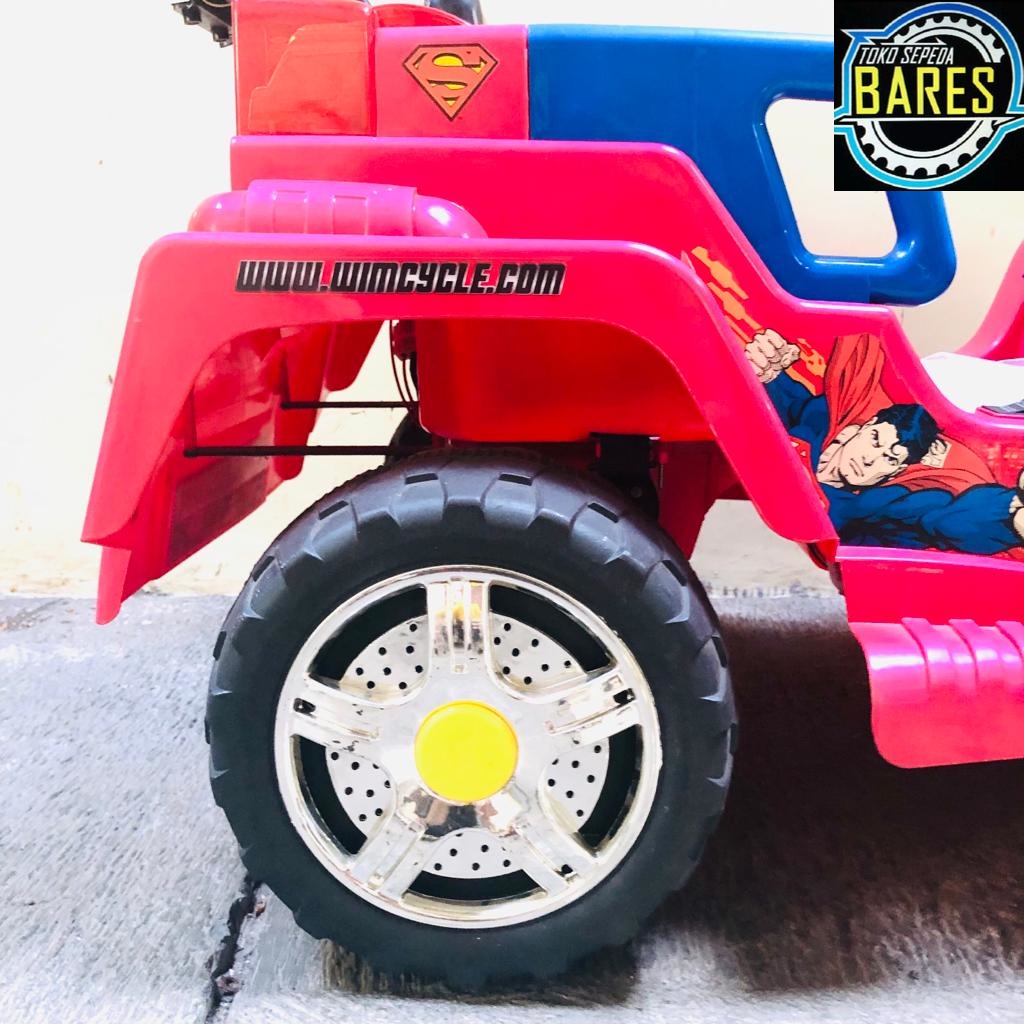 Mainan Anak Mobil Mobilan Mini Jeep Aki Wimcycle HE 250 DC Superman Man of Steel