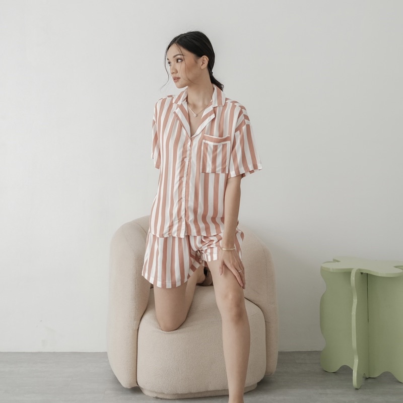 OSEYO - Stripes Pajamas