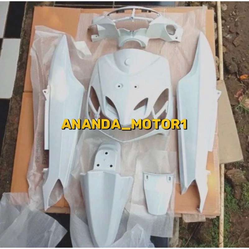 Full body Mio Smile Putih