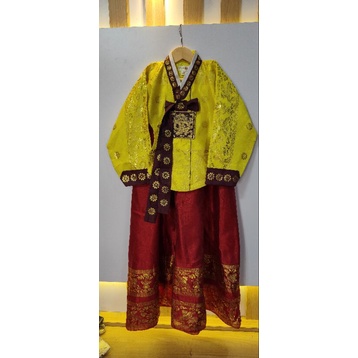 Royal hanbok anak