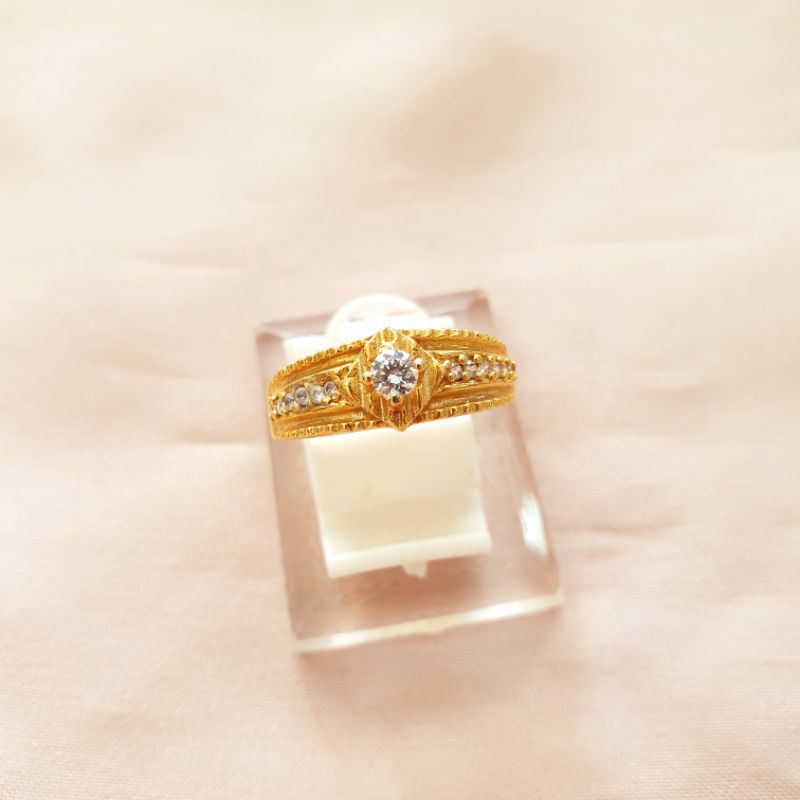 Cincin permata emas asli kadar 375