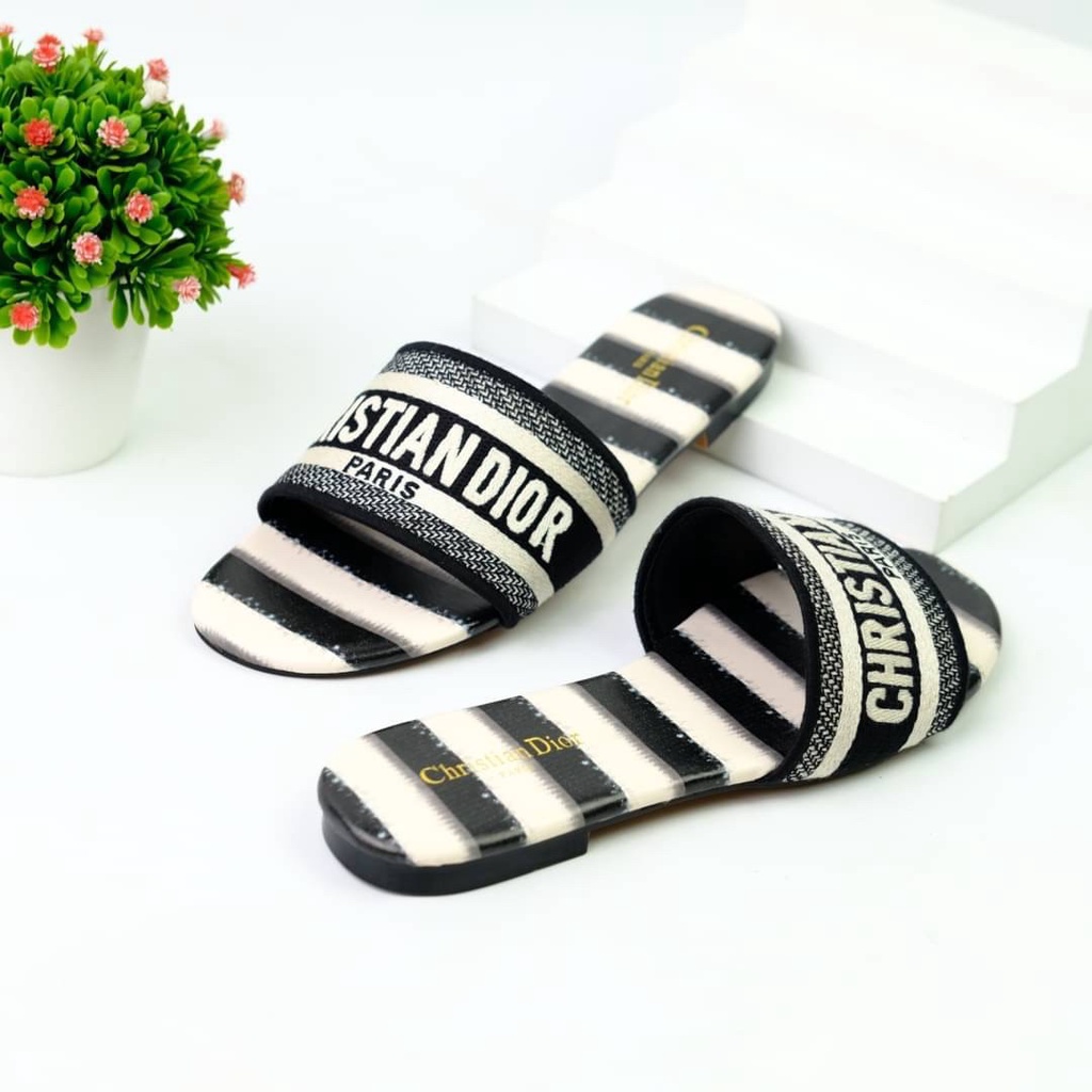 [7.7 Boombastis Sale⚡] - SANDAL WANITA DS08 CHRISTIAN DR DWAY SLIDE SENDAL PREMIUM IMPORT