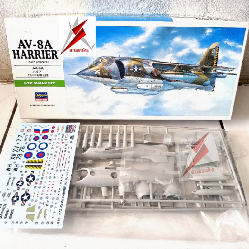 Pesawat tempur AV-8 Harrier Model Kit dan Miniatur