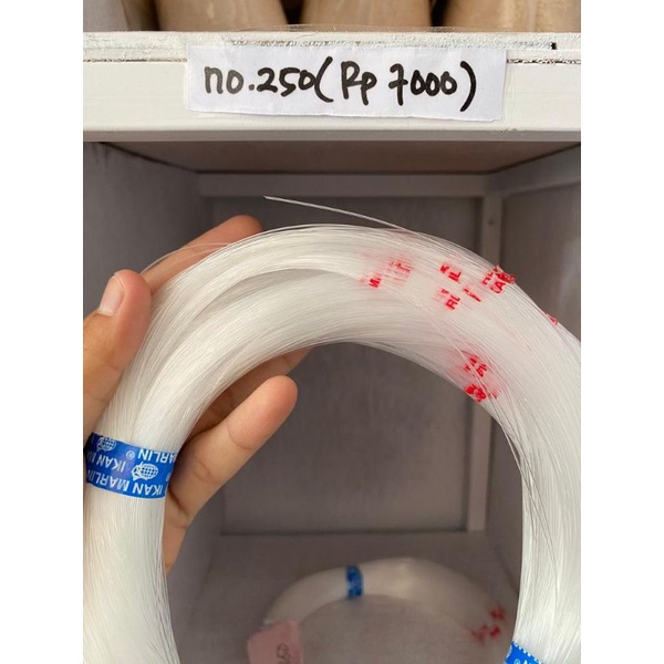 senar putih senar layangan senar marlin mulai ukuran 100 -1000 harga per satu roll