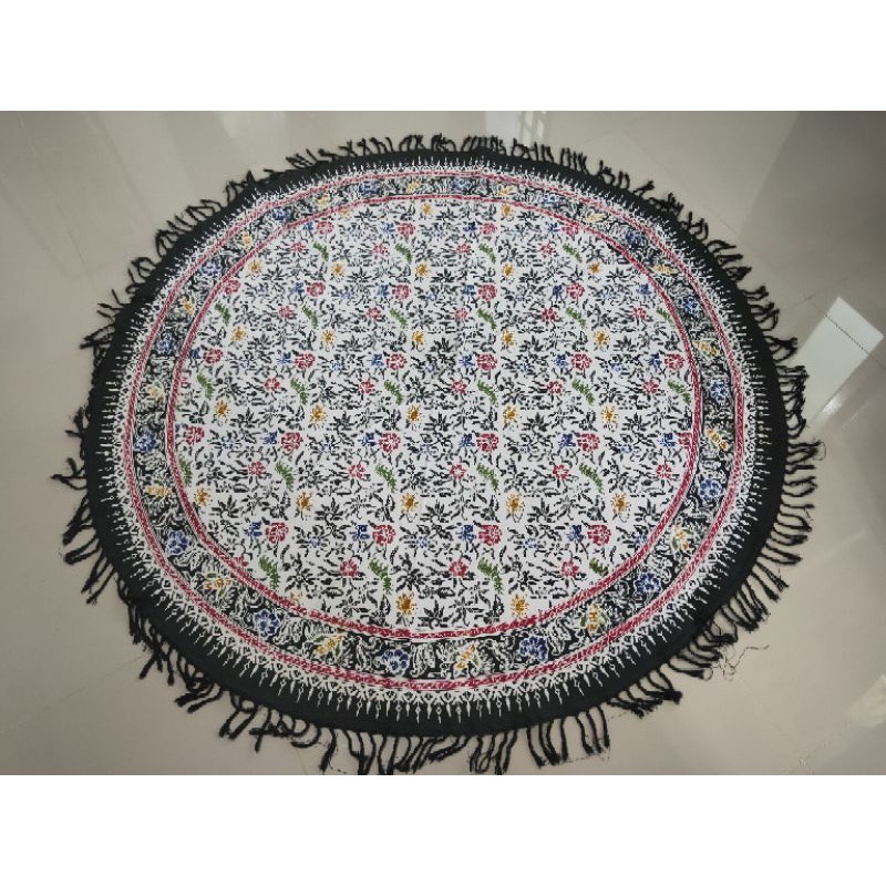 Taplak Meja Makan Batik Bulat 4 Kursi