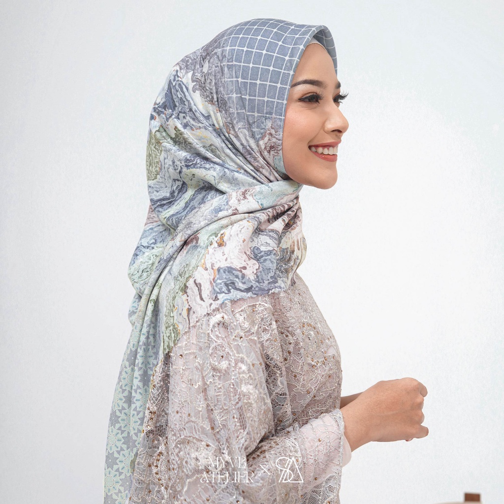 MYVB x ISLA 2022 Scarf - Louéla in Arctic Blue