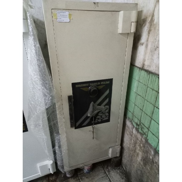 Brankas Desert Eagle Size 4 (New)