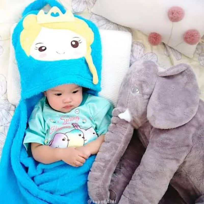Blanket Moshi Millenia Lembut Halus Nyaman Portabel Selimut Karakter Multifungsi
