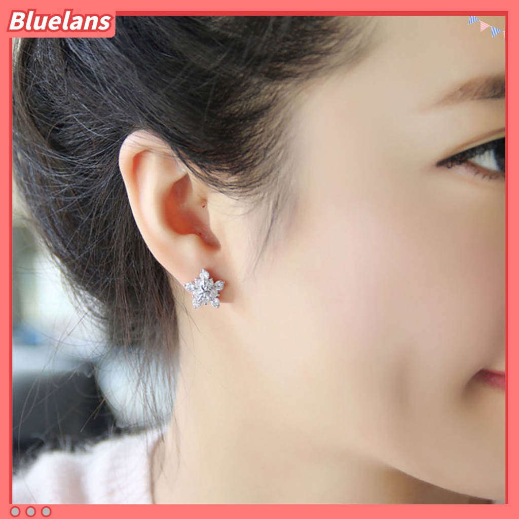 Bluelans 1 Pasang Anting Stud Bentuk Snowflake Untuk Pesta