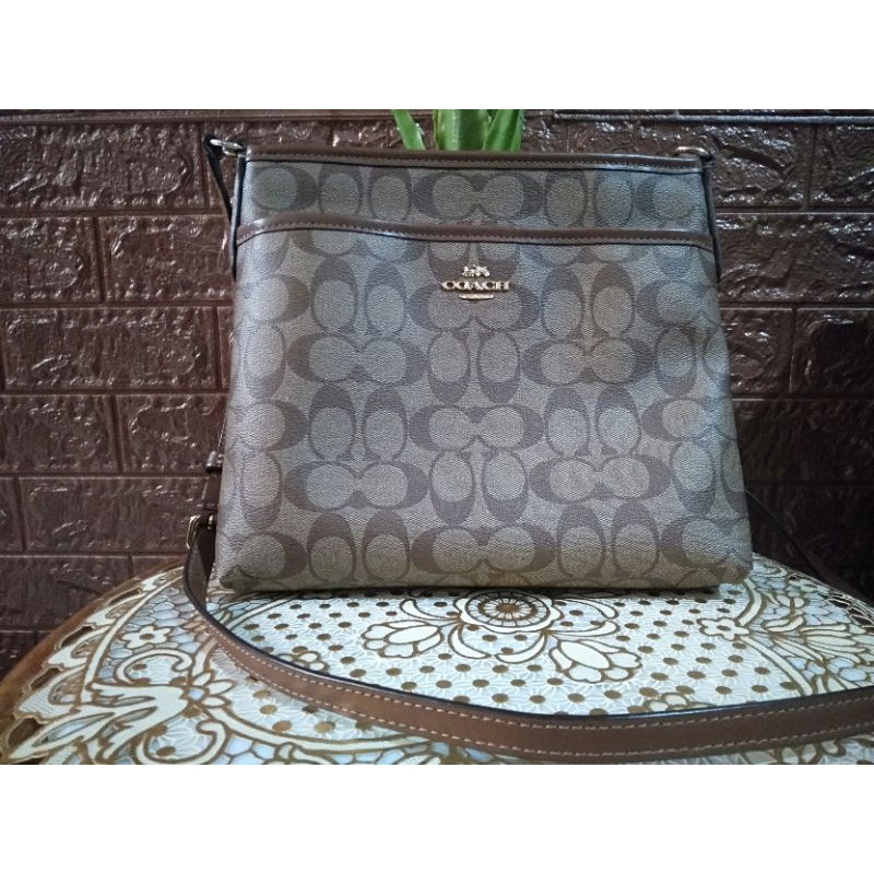 preloved tas coach fille crossbody