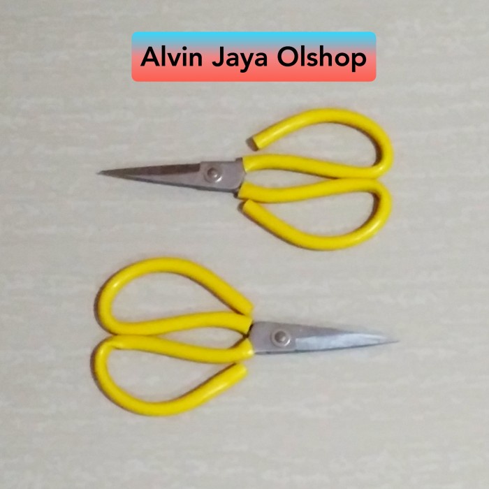 

Spesial Gunting Kodok Kuning Merek Lidahang Bagus