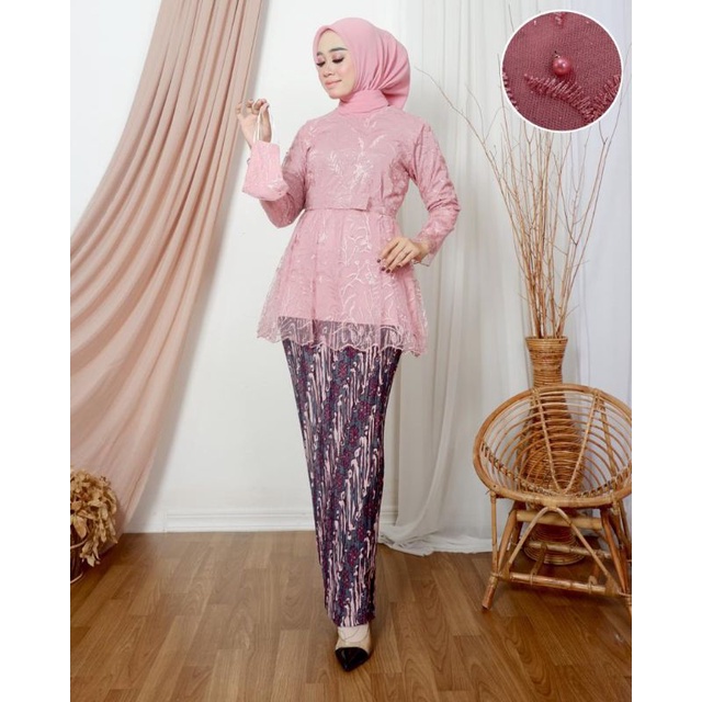 KEBAYA ORIGINAL//KEBAYA MODERN//SET CANTIKA//SERAGAMAN KELUARGA//BAJU PESTA LAMARAN//BAJU WISUDA//BAJU LEBARAN//BAJU KONDANGAN// Kode NJ