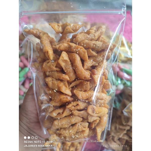 

READY MEDAN | HALAL| KACABG SEMBUNYU, KACANG INTIP, KUE KACANG KEMASAN 250 GR DAN 500 GR