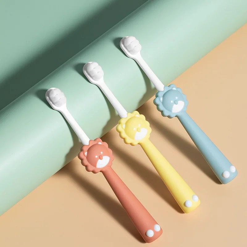 Raoyi Rounded Brush Head Lion - Sikat Gigi Anak Motif Singa (1 pcs)